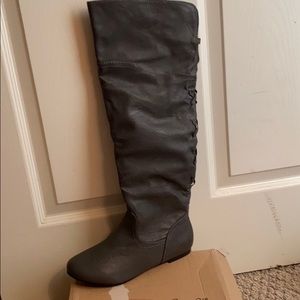 Grey knee high flat boots Size 9